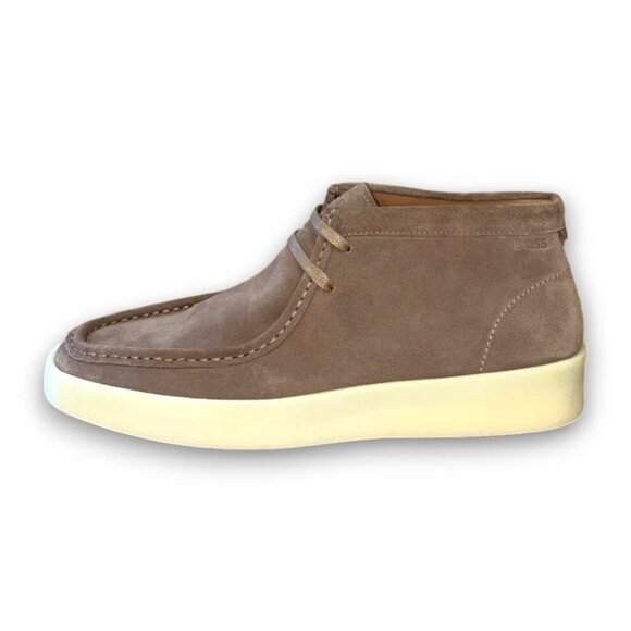 BOSS Clay Desert Boots Men\'s Medium Beige Suede Chukka US 8 (UK 7 EU 41) RT $250